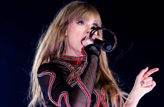 How Long Is Taylor Swift Eras Tour How Long Is Taylor Swift Eras Tour